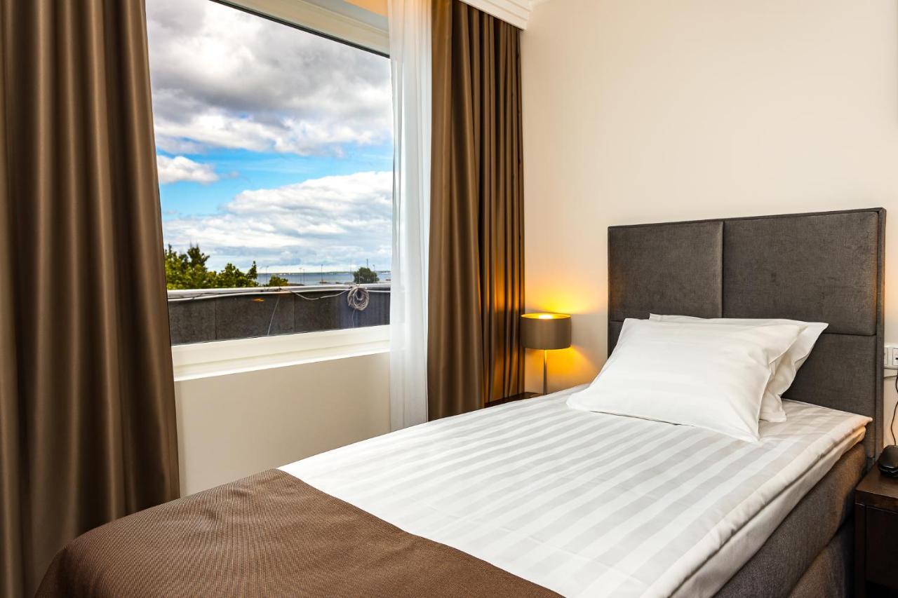 Adoryal Hotell Talin Exterior foto